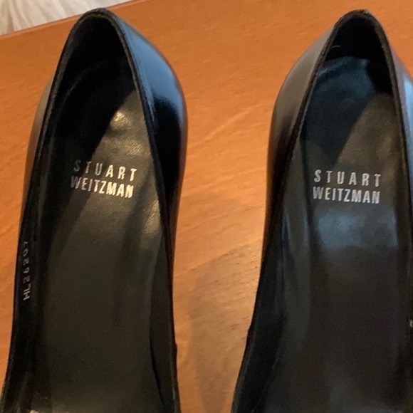 Stuart Weitzman “Naughty” Black Leather Pumps - Picture 4 of 6